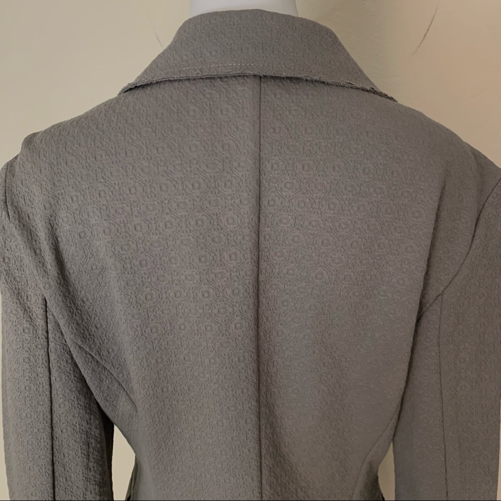 BEATRICE .B Made in Italy Embellished Stretch Textured Zip Front Blazer Size 10 - Picture 15 of 16
